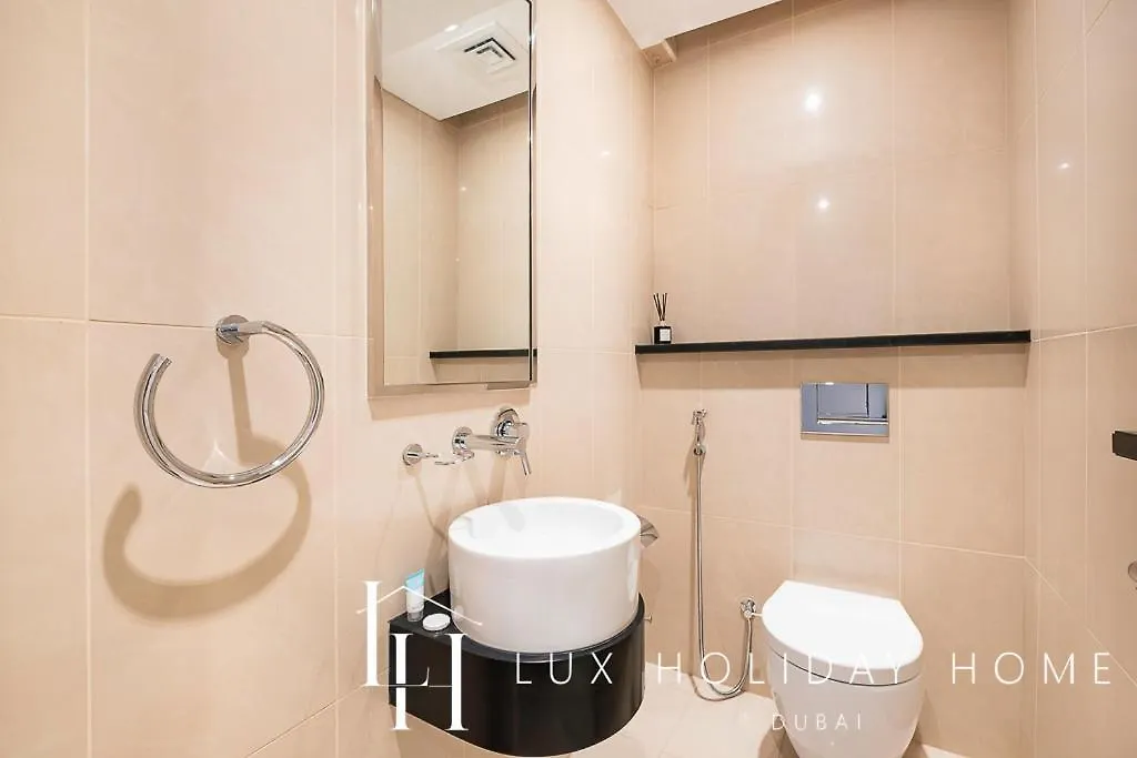 Lux The Bonnington Jlt Suite Dubai 0*,  United Arab Emirates