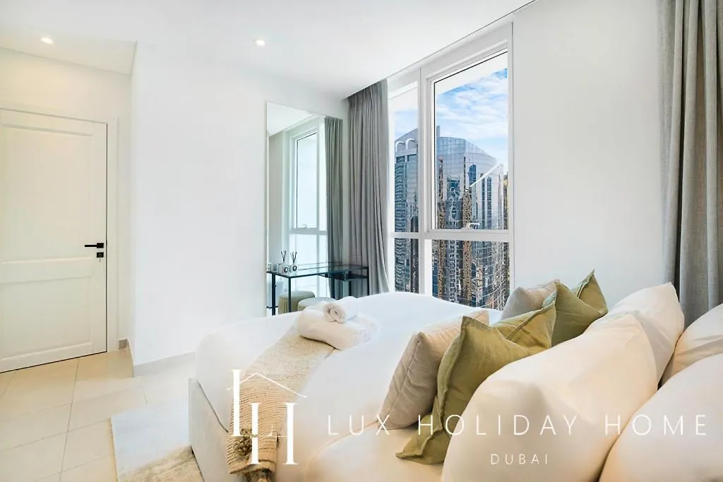 Lux The Bonnington Jlt Suite Dubai Apartment