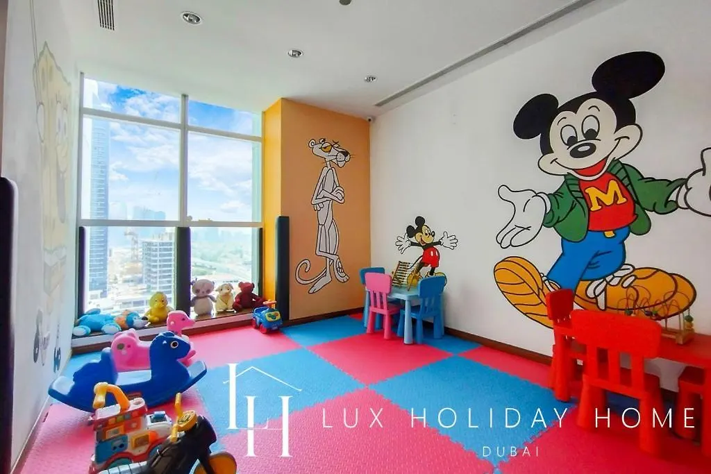 Lux The Bonnington Jlt Suite Dubai