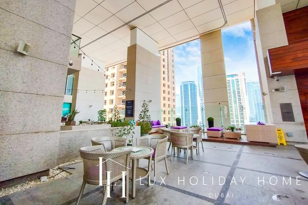 Lux The Bonnington Jlt Suite Dubai
